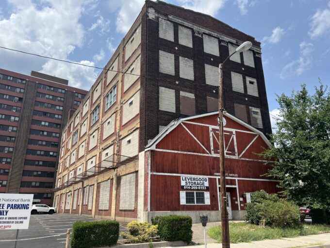 Front view Of 3 STORY BUILDING 40K SF OPEN SPACE IN DOWNTOWN JOHNSTOWN!